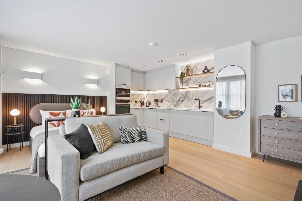 Bow Lane By Aeria Apartament *